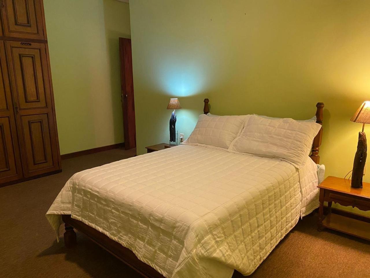 Estalagem Haras Di Cellius Hotel Bage Bagian luar foto