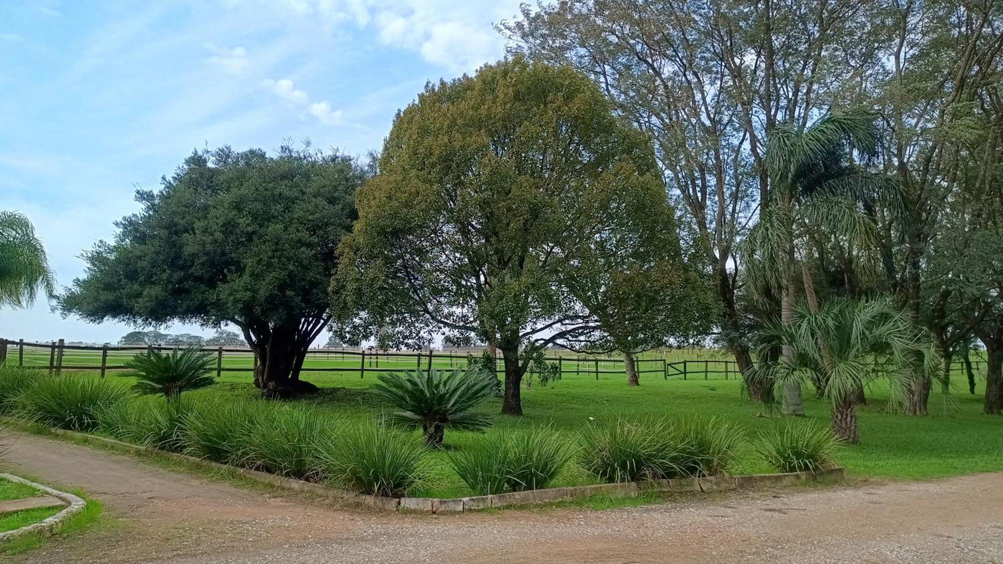 Estalagem Haras Di Cellius Hotel Bage Bagian luar foto
